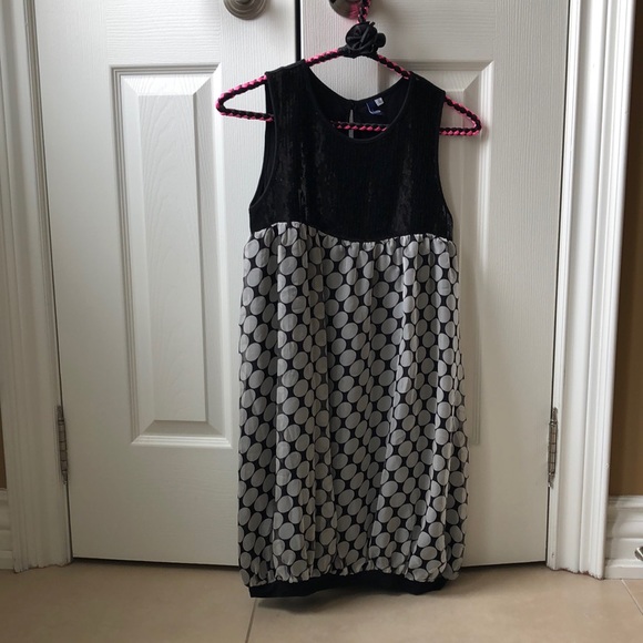 Sequence Dress - Picture 1 of 3